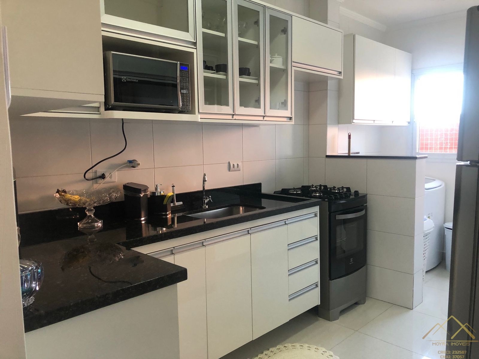 Apartamento à venda com 3 quartos, 110m² - Foto 3