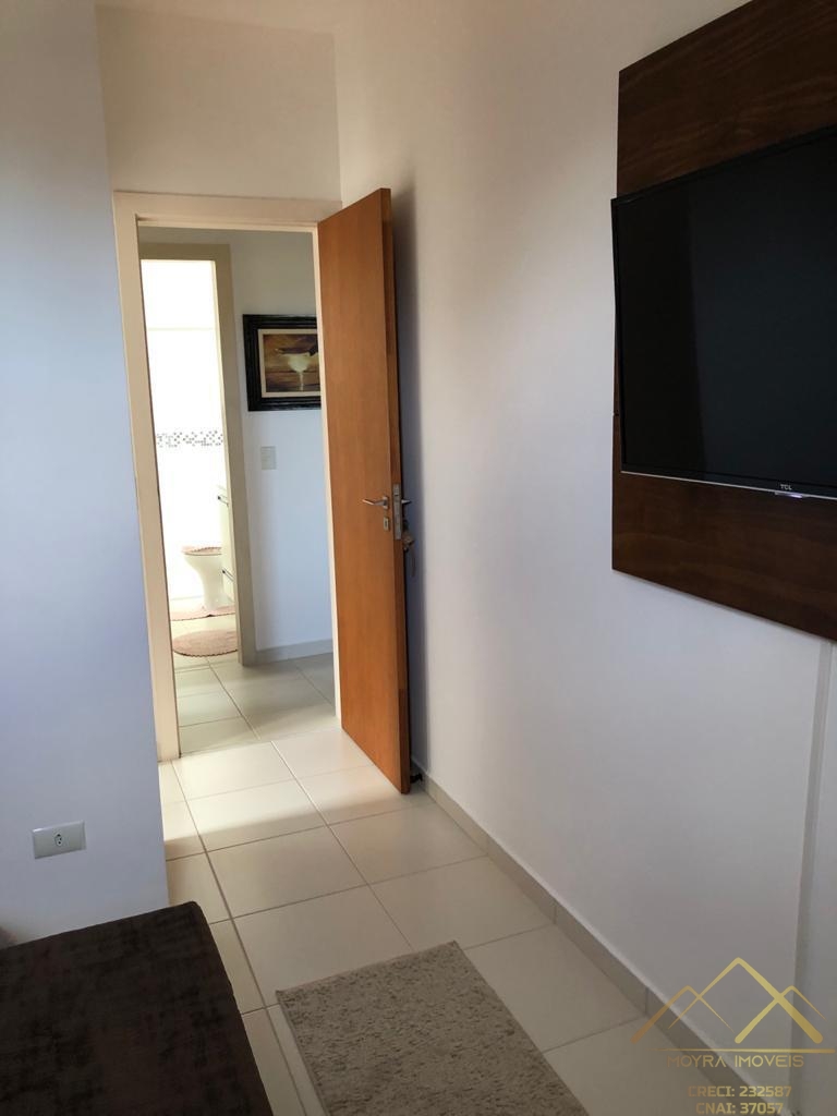 Apartamento à venda com 3 quartos, 95m² - Foto 3