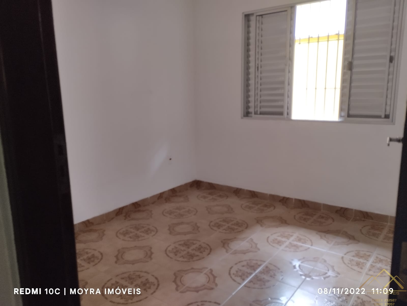 Casa à venda com 2 quartos, 110m² - Foto 8