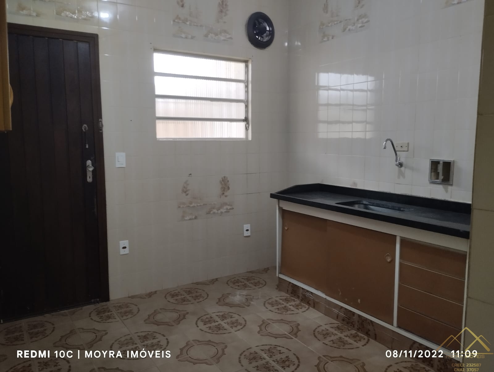 Casa à venda com 2 quartos, 110m² - Foto 6