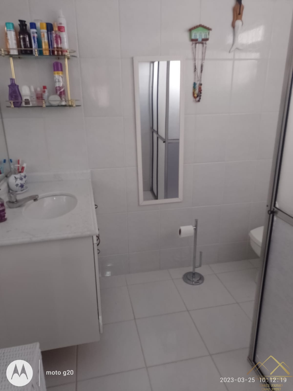 Casa à venda com 4 quartos, 240m² - Foto 10