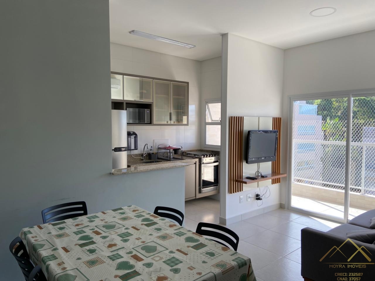 Apartamento à venda com 2 quartos, 66m² - Foto 2