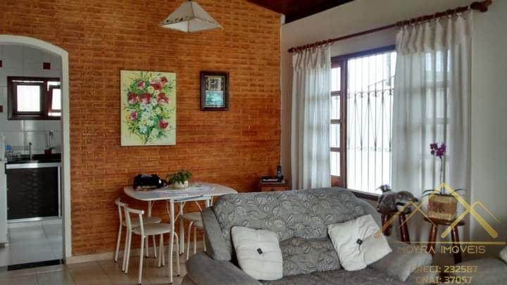 Casa à venda com 3 quartos, 157m² - Foto 4