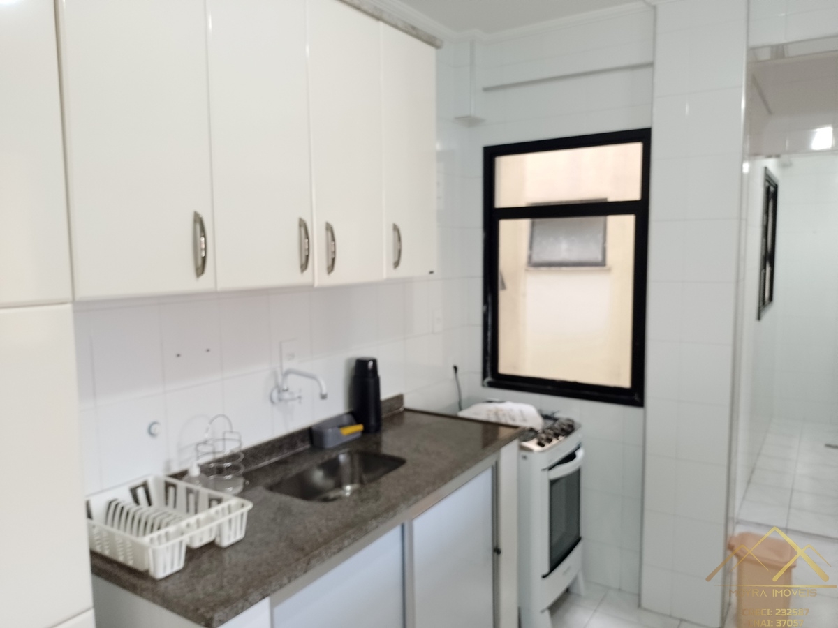 Apartamento à venda com 3 quartos, 106m² - Foto 13