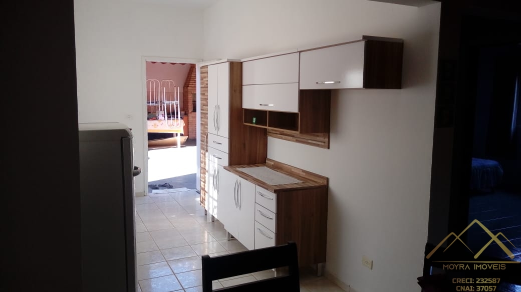 Casa à venda com 4 quartos, 300m² - Foto 5