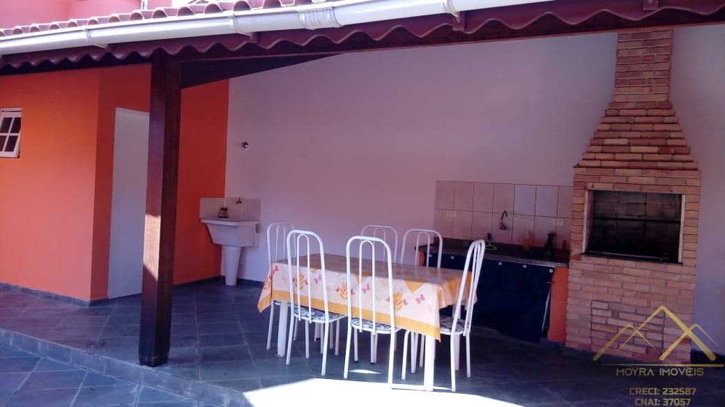 Casa à venda com 4 quartos, 300m² - Foto 13