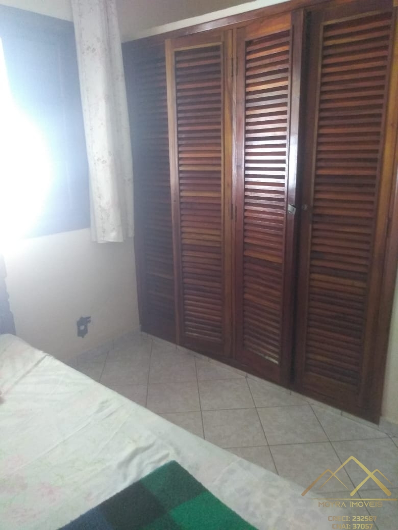 Casa à venda com 4 quartos, 360m² - Foto 12