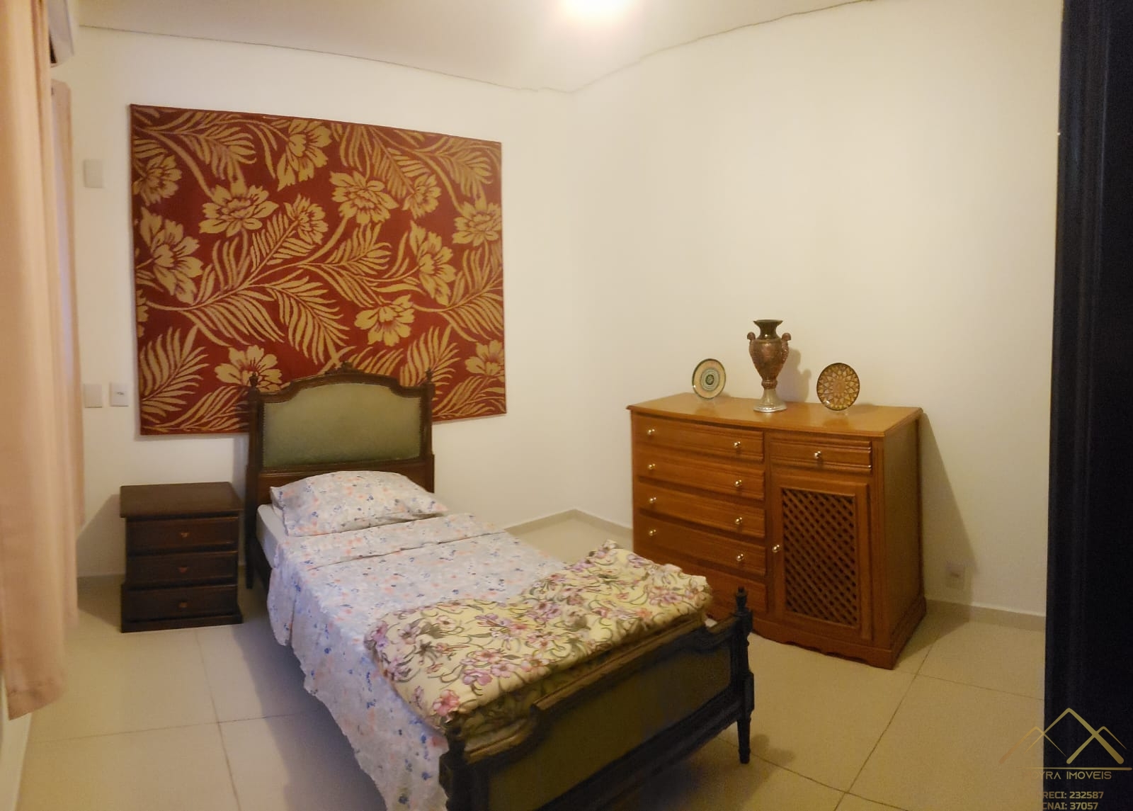 Apartamento à venda com 2 quartos, 110m² - Foto 3