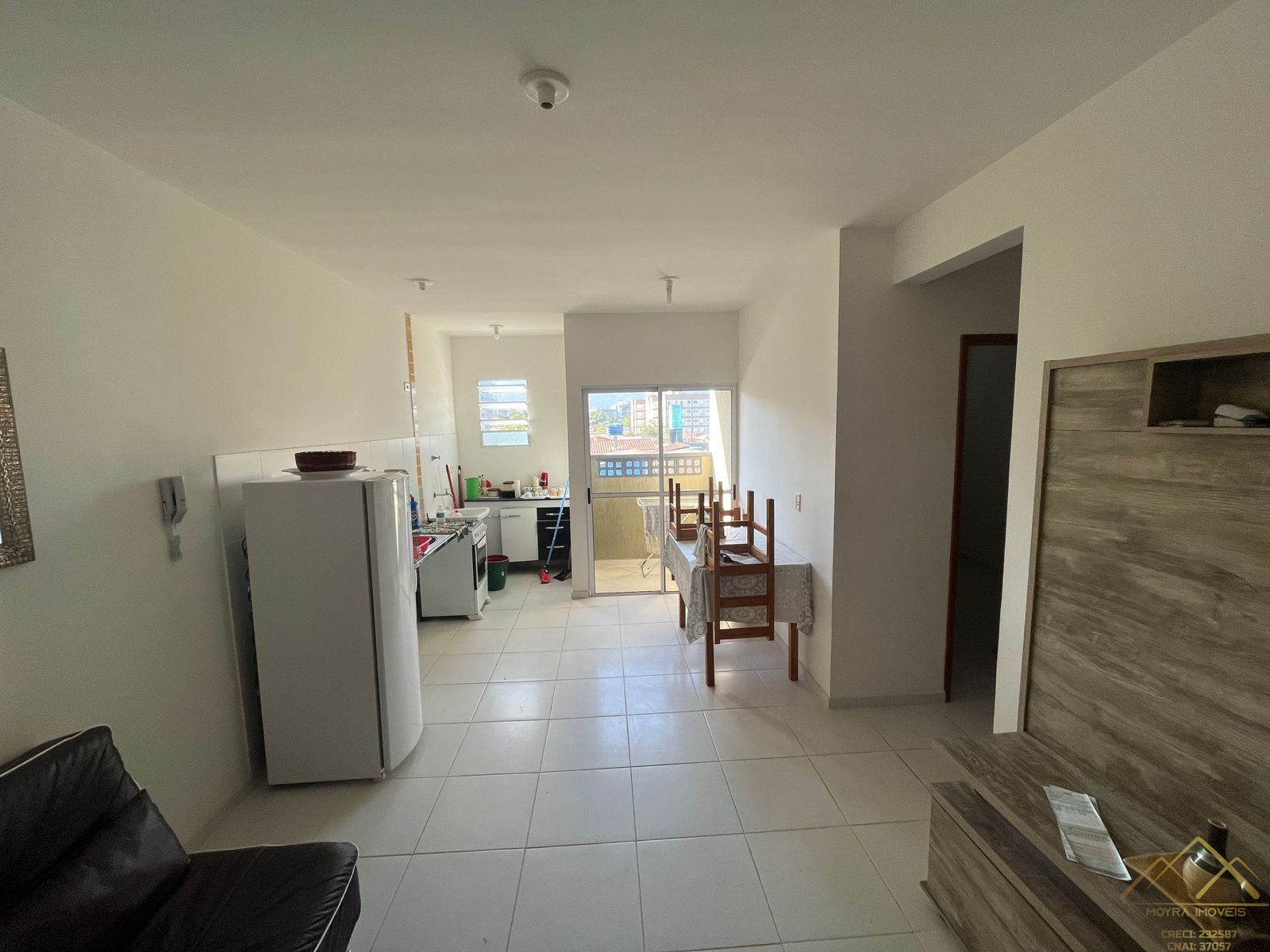 Apartamento à venda com 2 quartos, 45m² - Foto 11