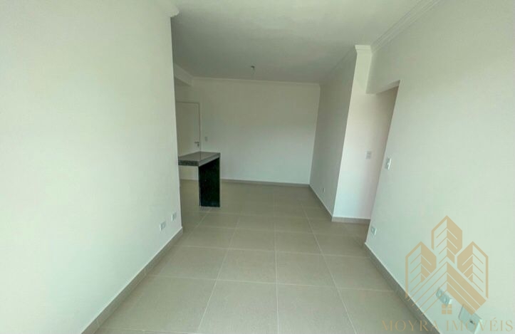 Apartamento à venda com 2 quartos, 68m² - Foto 5