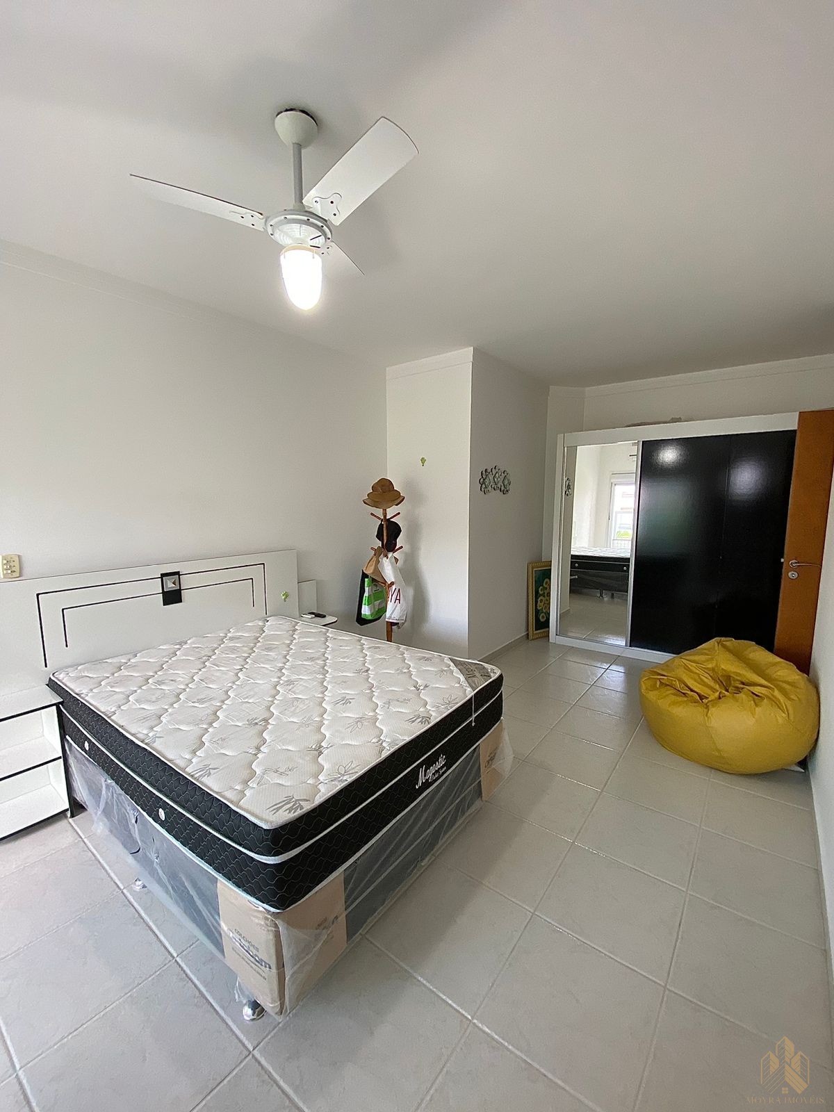 Apartamento à venda com 3 quartos, 159m² - Foto 15