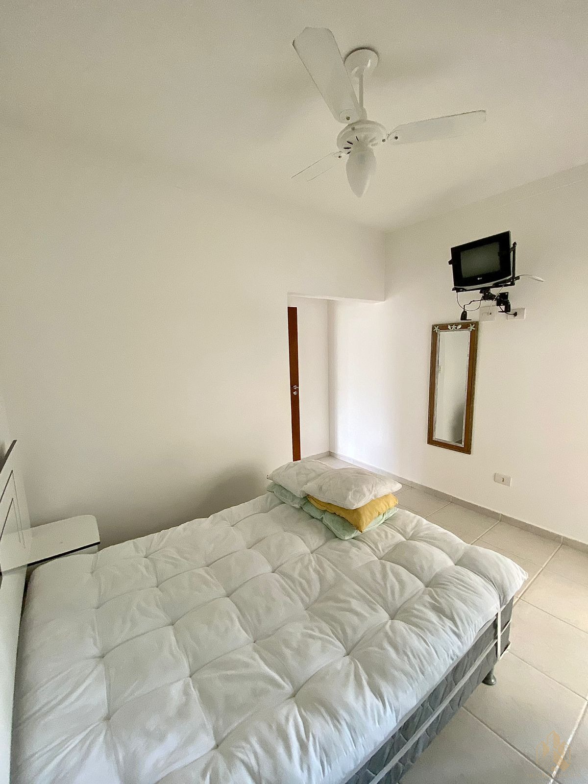 Apartamento à venda com 3 quartos, 159m² - Foto 18