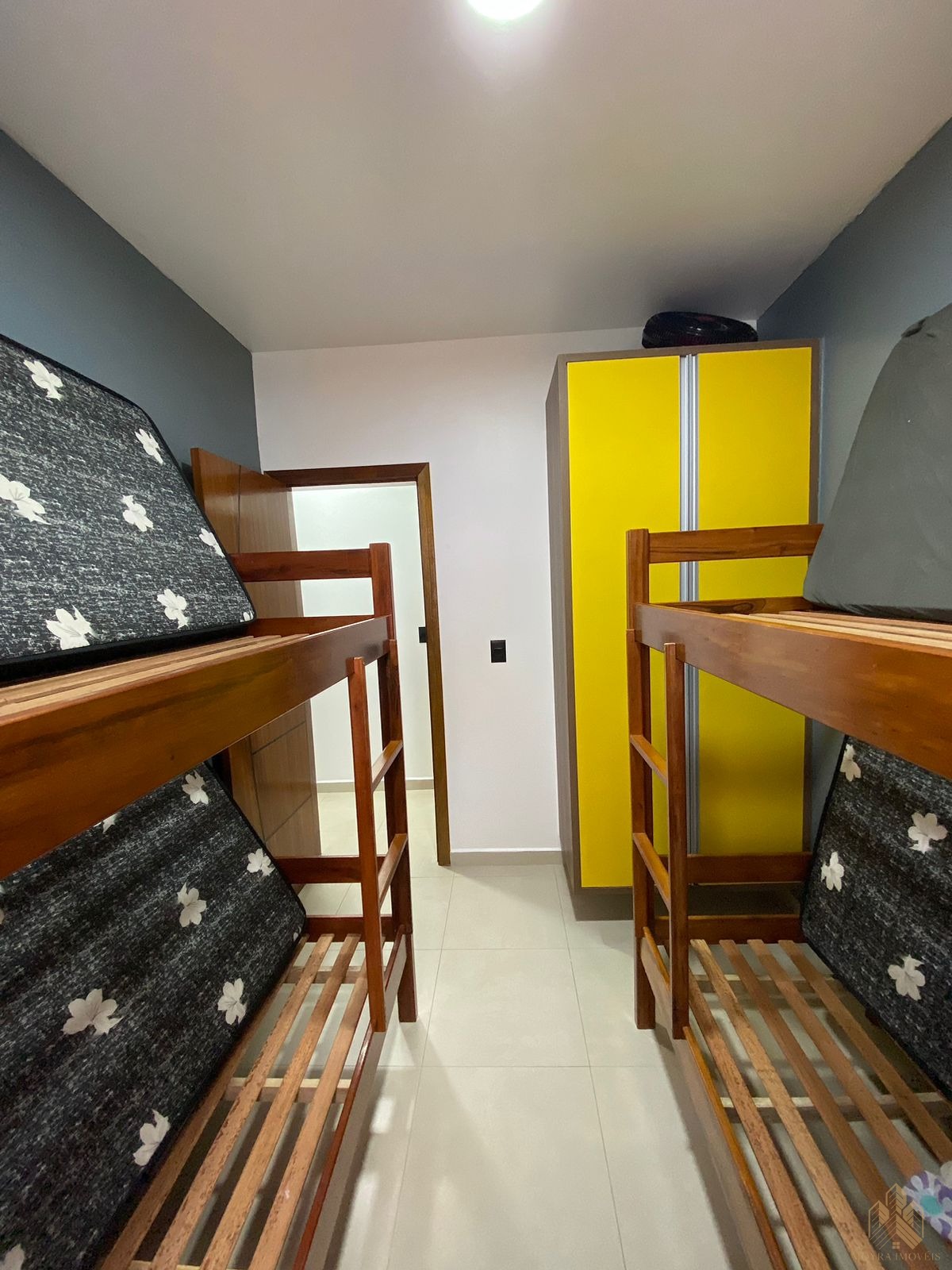 Apartamento à venda com 2 quartos, 70m² - Foto 8