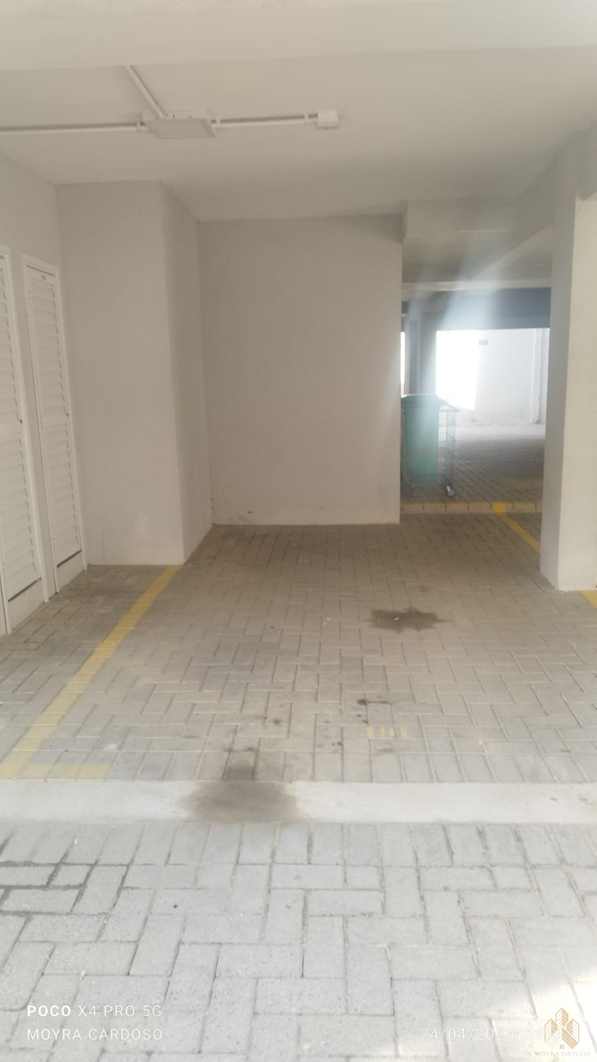 Apartamento para alugar com 2 quartos, 84m² - Foto 2