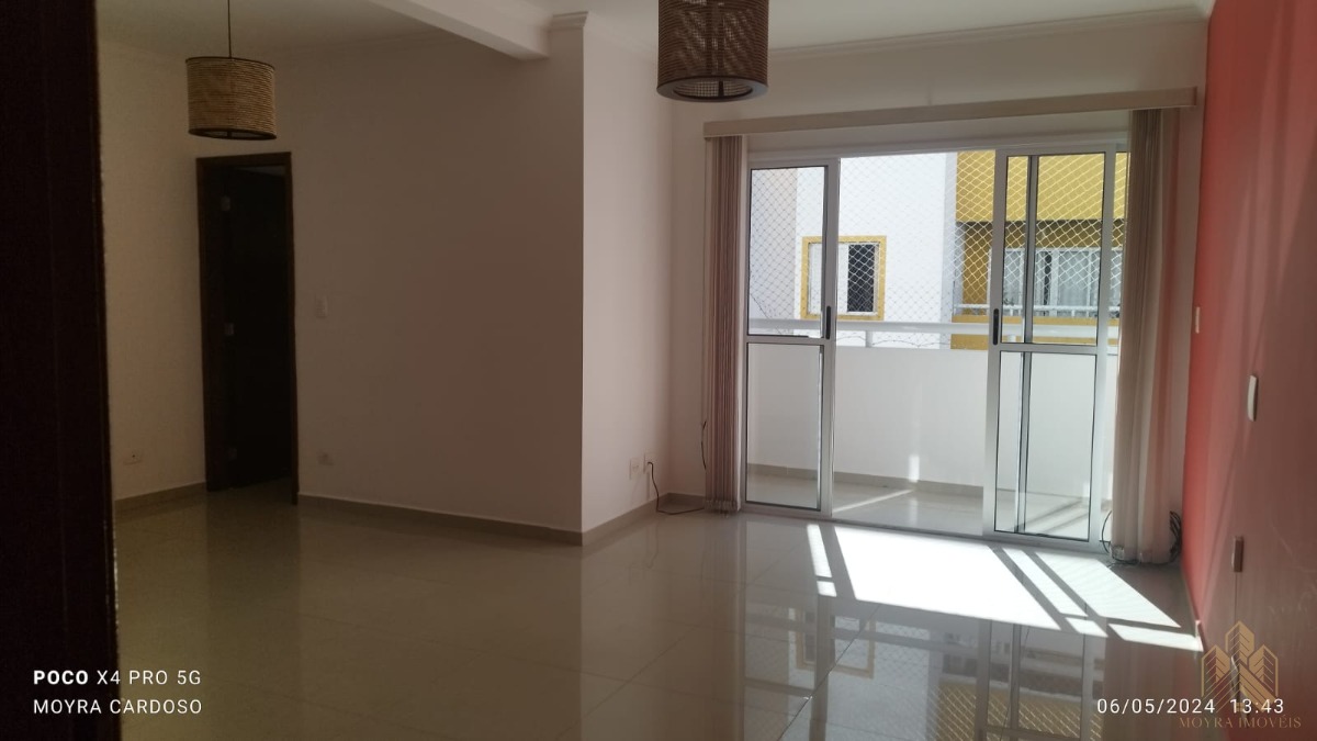 Apartamento à venda com 3 quartos, 60m² - Foto 1