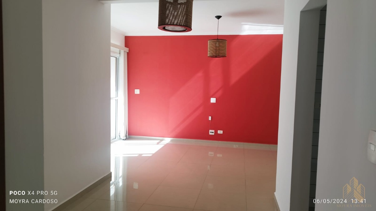 Apartamento à venda com 3 quartos, 60m² - Foto 3